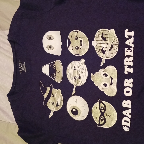 Girls The Children's Place Halloween Shirt - Picture 2 of 4